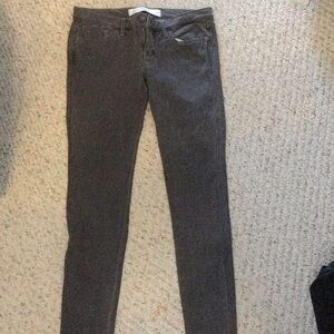 Women’s Abercrombie & Fitch Gray Jeans/Pants size 26W - Perfect Stretch
